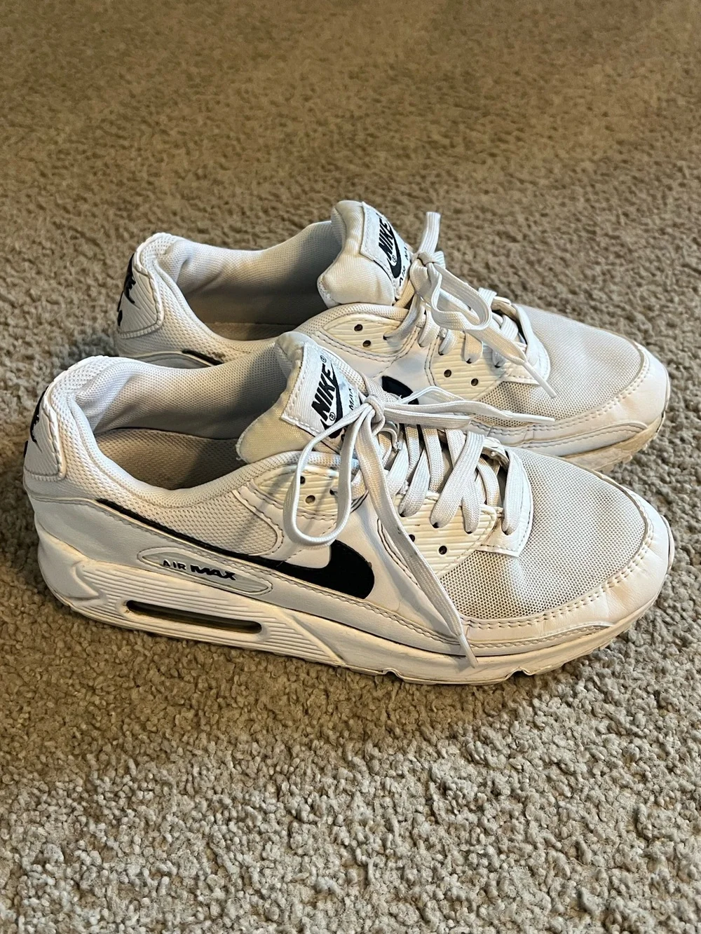 Nike White and Black Air Max Sneakers